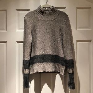 Bloomingdales Gray Turtleneck
